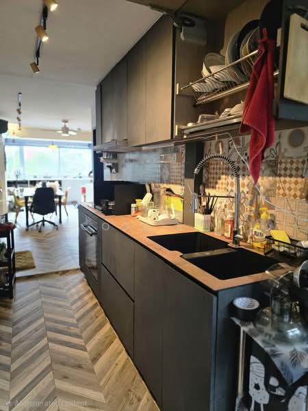 43 Bendemeer Road HDB Flat For Sale at S$ 520,000 | PropertyGuru Singapore - Kitchen