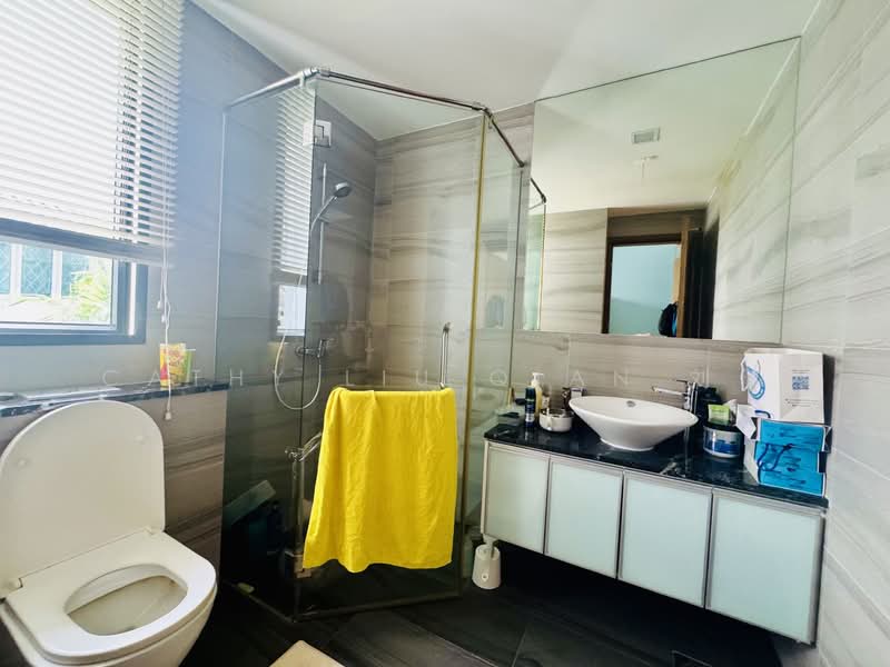 Lotus Ville Cluster House For Sale at S$ 4,200,000 | PropertyGuru Singapore - Bathroom