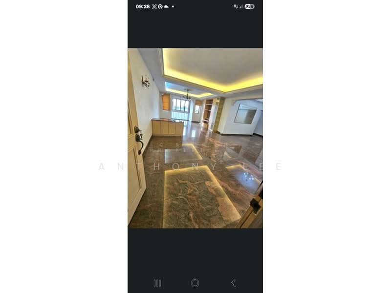 Kensington Park Condominium For Sale at S$ 3,180,000 | PropertyGuru Singapore - Living Room