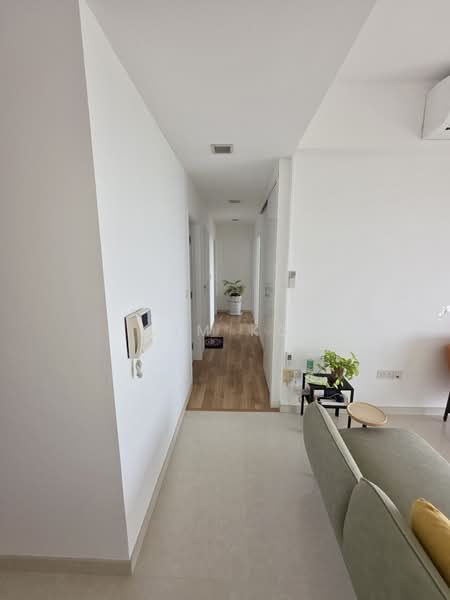 Coastal View Residences, 179 Jalan Loyang Besar, 3 Bedrooms, 1,140 sqft, Apartment For Rent, by Lim KG, 500059742 - Corridor - PropertyGuru.com.sg