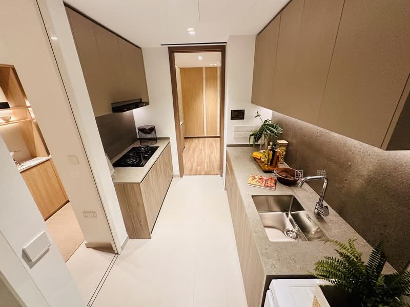 ELTA Condominium For Sale at S$ 2,614,000 | PropertyGuru Singapore - Kitchen