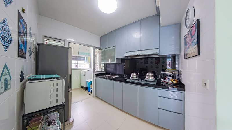180B Rivervale Crescent HDB Flat For Sale at S$ 545,000 | PropertyGuru Singapore - Kitchen