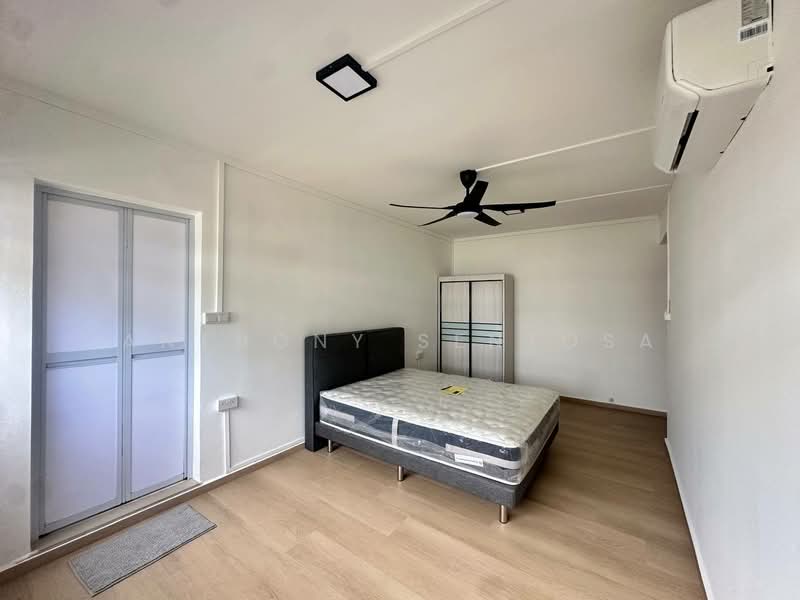 340 Choa Chu Kang Loop, 340 Choa Chu Kang Loop, 2 Bedrooms, 1,140 sqft, HDB Flat For Rent, by Anthony Sentosa, 500059768 - Master Bedroom - PropertyGuru.com.sg