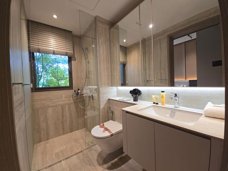 River Modern Condominium For Sale at S$ 3,368,000 | PropertyGuru Singapore - Bathroom