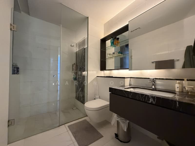 Marina One Residences, 21 Marina Way, 2 Bedrooms, 1,163 sqft, Condominium For Rent, by Aaron Oon, 500059791 - Bathroom - PropertyGuru.com.sg