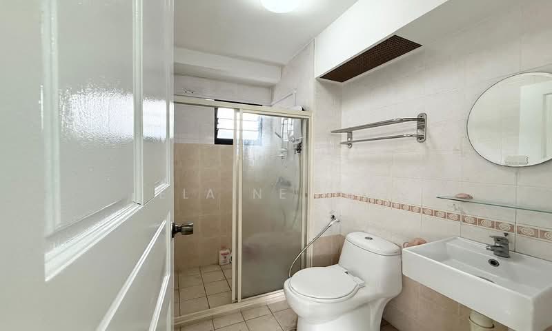 158B Rivervale Crescent HDB Flat For Sale at S$ 638,000 | PropertyGuru Singapore - Bathroom