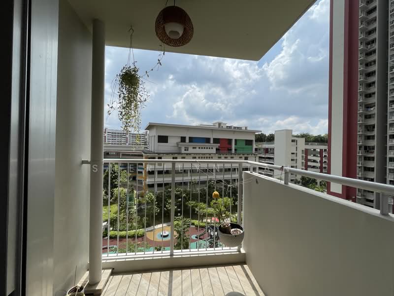 228A Ang Mo Kio Street 23 HDB Flat For Sale at S$ 1,050,000 | PropertyGuru Singapore - Balcony