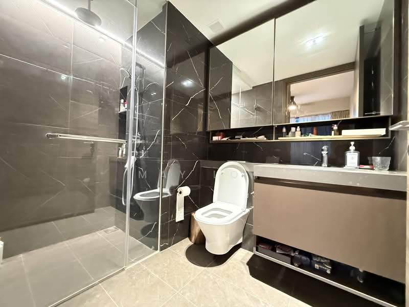 The Florence Residences Condominium For Sale at S$ 1,298,000 | PropertyGuru Singapore - Bathroom