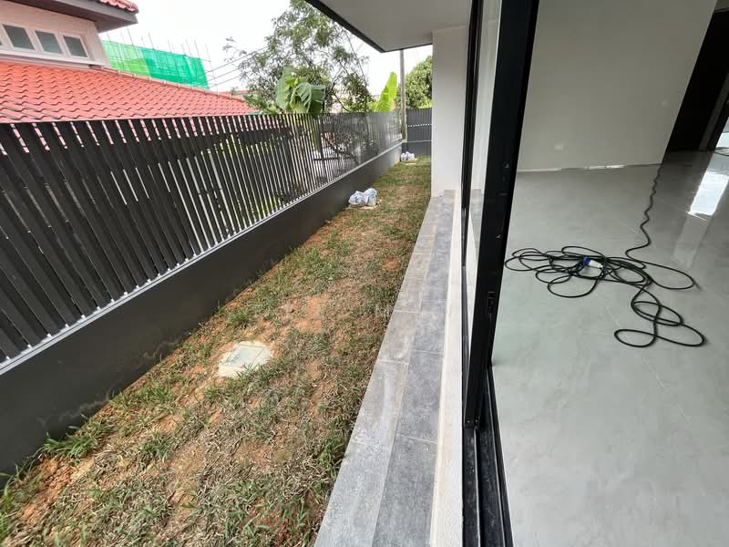 Bishan Jalan Berjaya Thomson Semi-Detached House For Sale at S$ 8,860,000 | PropertyGuru Singapore - Exterior