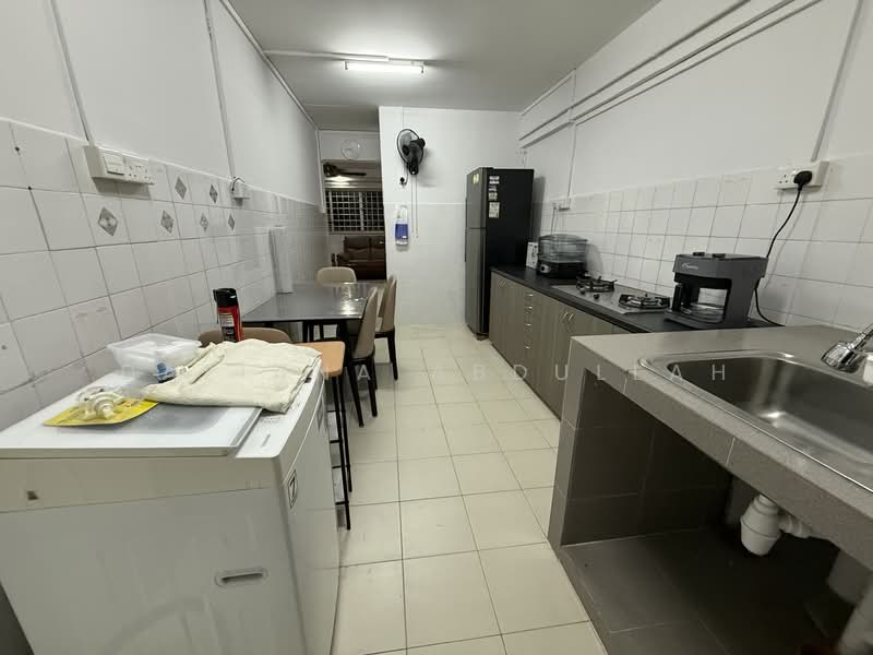 117 Simei Street 1, 117 Simei Street 1, 3 Bedrooms, 904 sqft, HDB Flat For Rent, by Daliana Abdullah, 500059916 - Kitchen - PropertyGuru.com.sg