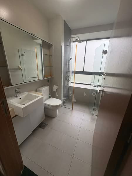 Bella Casita, 7 Ipoh Lane, 1 Bedroom, 463 sqft, Condominium For Rent, by Phyllis Koh 郭艾廷, 500059940 - Bathroom - PropertyGuru.com.sg