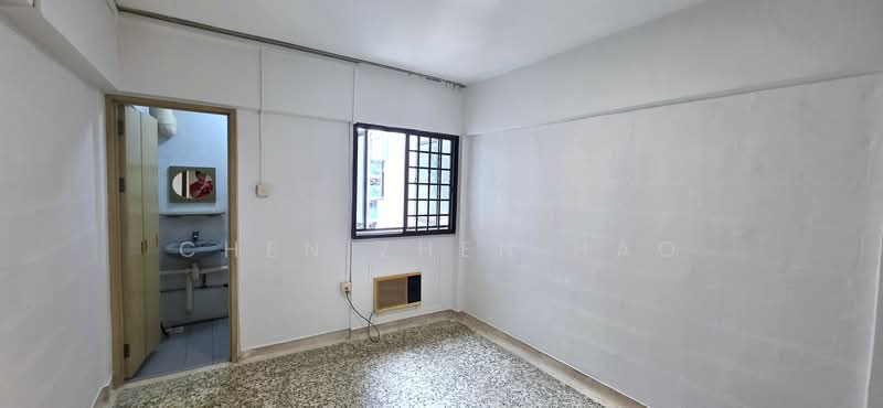 322 Ang Mo Kio Avenue 3 HDB Flat For Sale at S$ 500,000 | PropertyGuru Singapore - Master Room