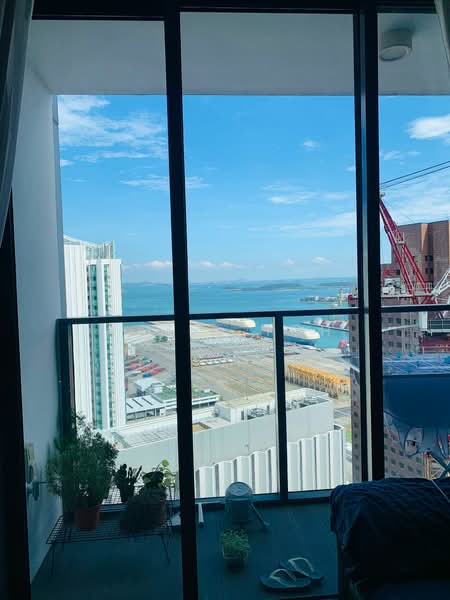 Skysuites @ Anson Condominium For Sale at S$ 998,000 | PropertyGuru Singapore - Balcony