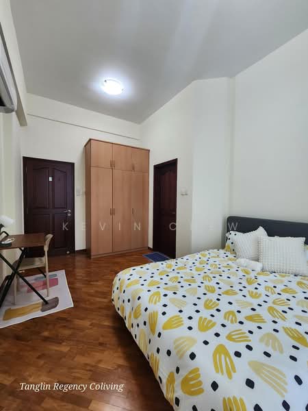 Tanglin Regency, 383 Tanglin Road, Tanglin / Holland / Bukit Timah, Room Rental, 120 sqft, Condominium For Rent, by Kevin Chew, 500059953 - Bedroom - PropertyGuru.com.sg