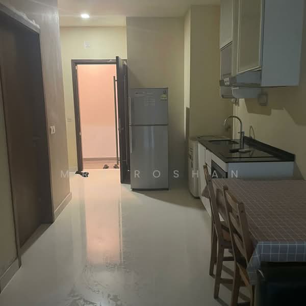 Parc Rosewood, 77 Rosewood Drive, 1 Bedroom, 431 sqft, Condominium For Rent, by Mrs Roshan, 500059965 - Kitchen - PropertyGuru.com.sg