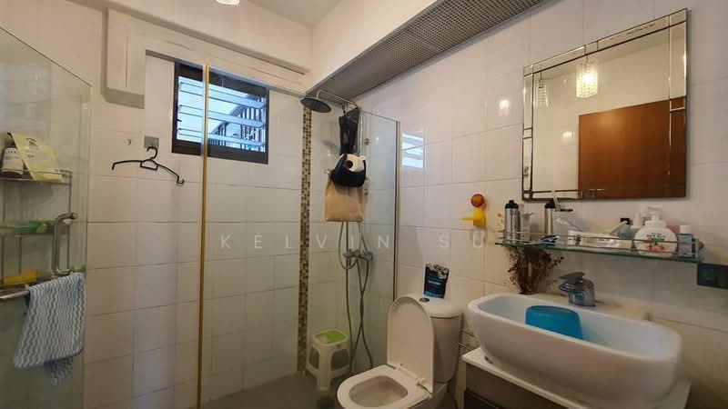 169C Punggol Field, 169C Punggol Field, 3 Bedrooms, 990 sqft, HDB Flat For Rent, by Kelvin Su, 500059966 - Bathroom - PropertyGuru.com.sg