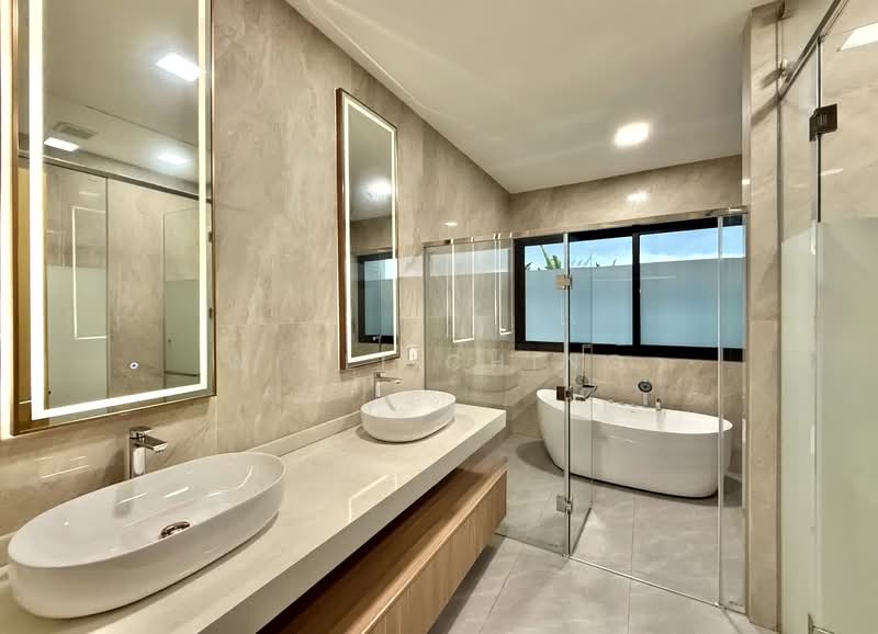 Better-than-New More-Spacious-than-Detached Semi-D with Lift at Serangoon Gardens Semi-Detached House For Sale at S$ 10,500,000 | PropertyGuru Singapore - Bathroom