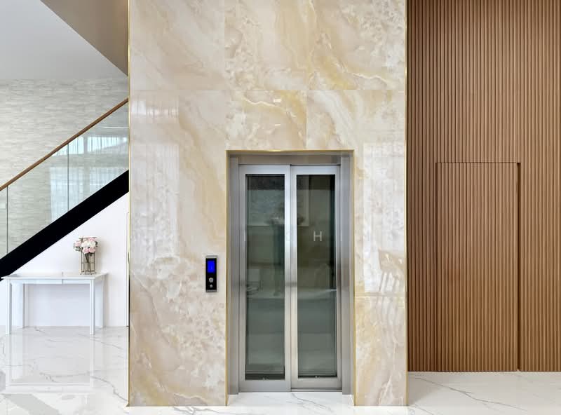 Better-than-New More-Spacious-than-Detached Semi-D with Lift at Serangoon Gardens Semi-Detached House For Sale at S$ 10,500,000 | PropertyGuru Singapore - Interior