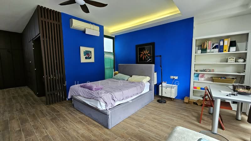 Windsor Park Estate, Windsor Park Road, 5 Bedrooms, 2,594 sqft, Terraced House For Rent, by Justin Heng, 500059983 - Bedroom - PropertyGuru.com.sg