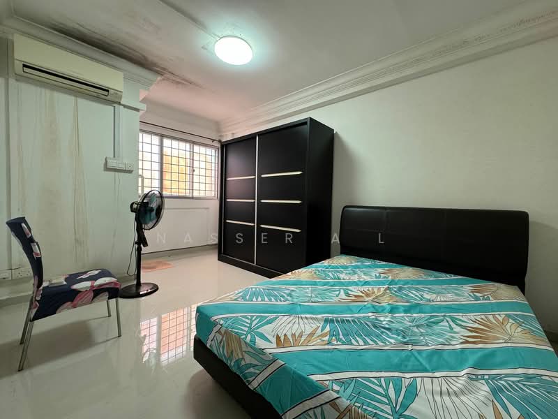 321 Yishun Central HDB Flat For Sale at S$ 465,000 | PropertyGuru Singapore - Bedroom