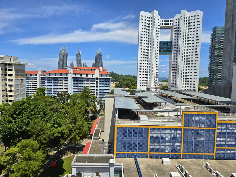 77 Telok Blangah Drive HDB Flat For Sale at S$ 615,000 | PropertyGuru Singapore - Exterior