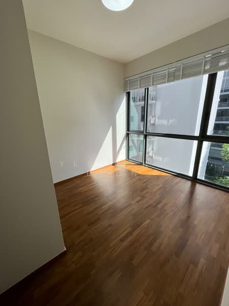 Parc Centros Condominium For Sale at S$ 1,300,000 | PropertyGuru Singapore - Interior