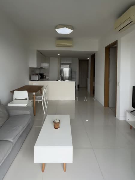 d'Leedon (Former Farrer Court), 13 Leedon Heights, 2 Bedrooms, 721 sqft, Condominium For Rent, by Teng Tan, 500060054 - Living Room - PropertyGuru.com.sg