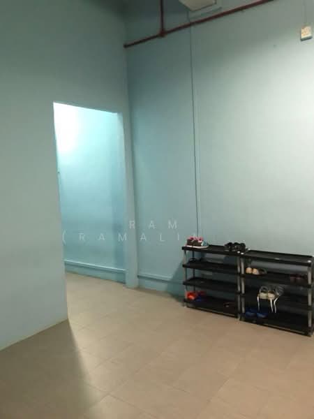 Paya Lebar Gardens, Upper Paya Lebar Road, 3 Bedrooms, 1,800 sqft, Shophouse For Rent, by Ram (Ramalingam), 500060092 - Interior - PropertyGuru.com.sg