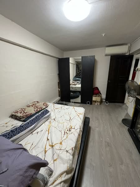 6 Everton Park HDB Flat For Sale at S$ 620,000 | PropertyGuru Singapore - Bedroom