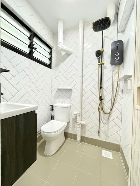 203 Yishun Street 21, 203 Yishun Street 21, Room Rental, 90 sqft, HDB Flat For Rent, by Dylan Chua, 500060125 - Bathroom - PropertyGuru.com.sg