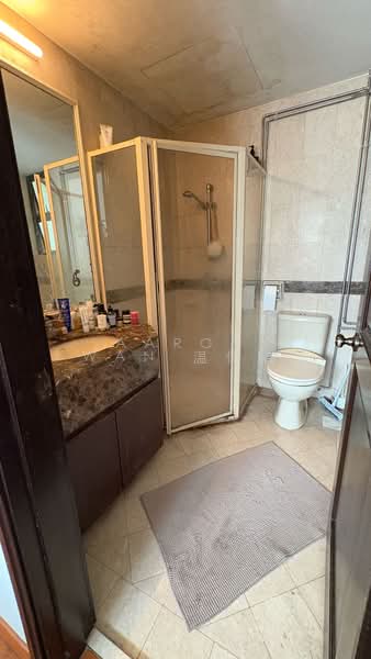 The Bencoolen Apartment For Sale at S$ 1,599,999 | PropertyGuru Singapore - Bathroom