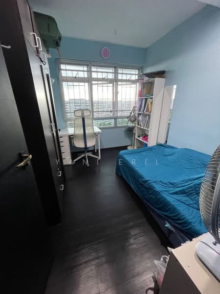 443 Yishun Avenue 11 HDB Flat For Sale at S$ 670,000 | PropertyGuru Singapore - Bedroom