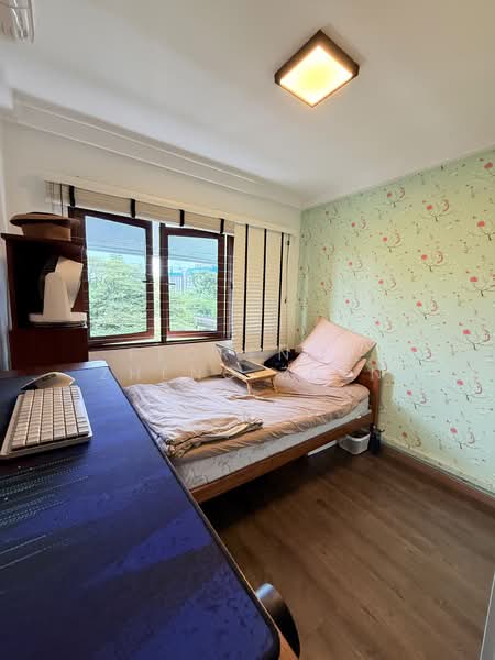 18 Dover Crescent, 18 Dover Crescent, 3 Bedrooms, 990 sqft, HDB Flat For Rent, by Florence Zheng Zhen, 500060139 - Common Bedroom 2 - PropertyGuru.com.sg