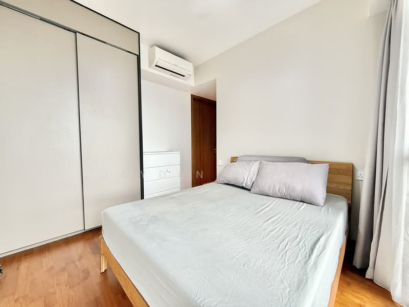 Stirling Residences Condominium For Sale at S$ 2,388,000 | PropertyGuru Singapore - Bedroom