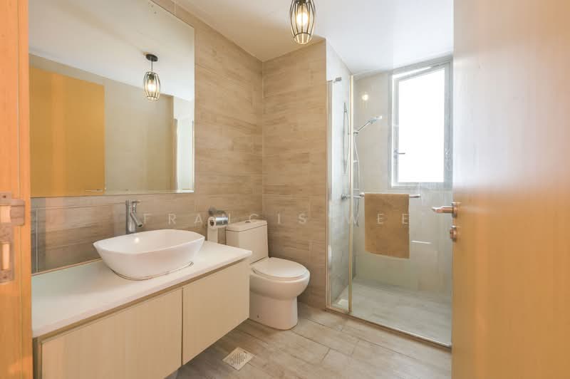 Sea Horizon Executive Condominium For Sale at S$ 1,730,000 | PropertyGuru Singapore - Bathroom