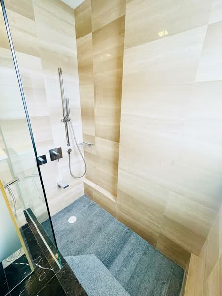 Adria, 12 Derbyshire Road, 2 Bedrooms, 807 sqft, Condominium For Rent, by Elly Apphia, 500060170 - Bathroom - PropertyGuru.com.sg