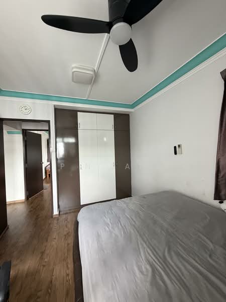 351 Ang Mo Kio Street 32 HDB Flat For Sale at S$ 1,050,000 | PropertyGuru Singapore - Bedroom