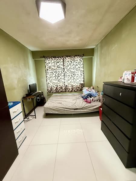 233A Sumang Lane HDB Flat For Sale at S$ 499,000 | PropertyGuru Singapore - Bedroom
