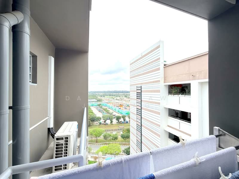 377A Hougang Street 32 HDB Flat For Sale at S$ 1,200,000 | PropertyGuru Singapore - Exterior