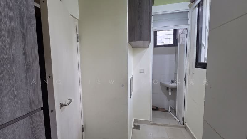 Northwood Condominium For Sale at S$ 2,100,000 | PropertyGuru Singapore - Bathroom
