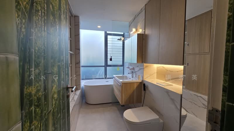 Northwood Condominium For Sale at S$ 2,100,000 | PropertyGuru Singapore - Bathroom
