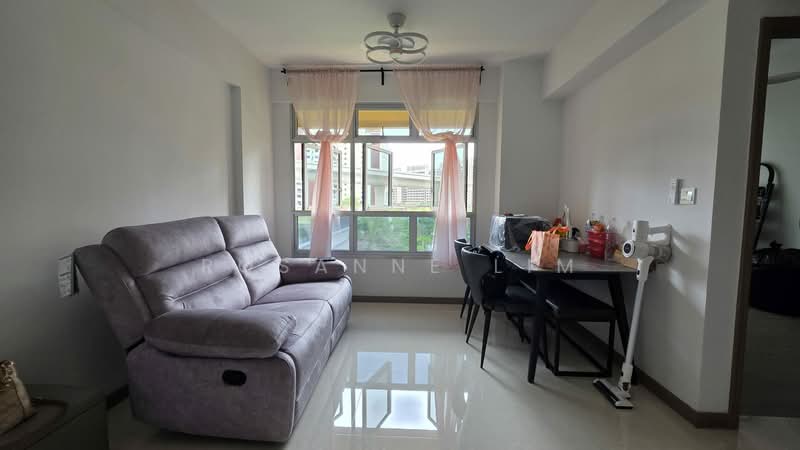 220B Tengah Garden Walk, 220B Tengah Garden Walk, Room Rental, 100 sqft, HDB Flat For Rent, by Rosanne Lim, 500060219 - Living Room - PropertyGuru.com.sg