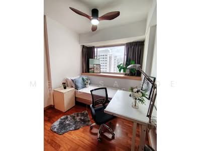 For Rent - Le Crescendo