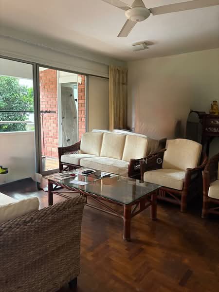 Pandan Valley, 1 Pandan Valley, Room Rental, 100 sqft, Condominium For Rent, by Darryl Ng, 500060223 - Living Room - PropertyGuru.com.sg