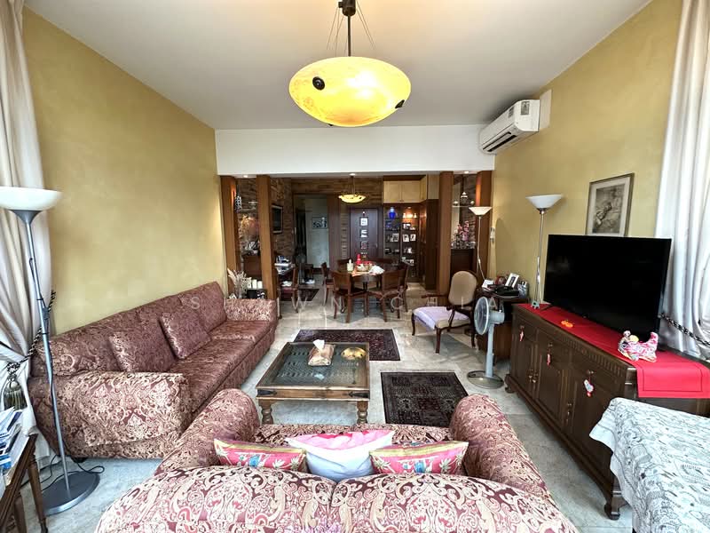 Parc Oasis Condominium For Sale at S$ 1,600,000 | PropertyGuru Singapore - Living Room