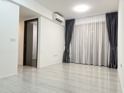 For Rent - Parc Esta