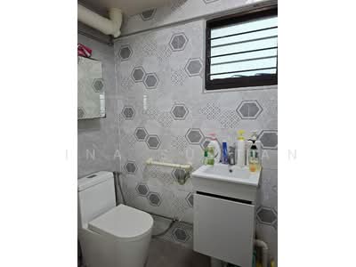 For Rent - 276 Tampines Street 22