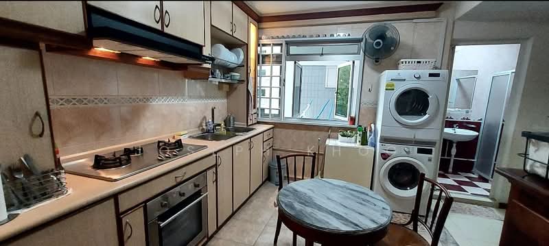 540 Pasir Ris Street 51, 540 Pasir Ris Street 51, 3 Bedrooms, 1,520 sqft, HDB Flat For Rent, by Joseph Khoo, 500060272 - Kitchen - PropertyGuru.com.sg