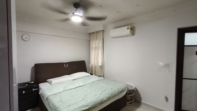 76 Lorong Limau, 76 Lorong Limau, 3 Bedrooms, 680 sqft, HDB Flat For Rent, by M. Selva, 500060278 - Bedroom - PropertyGuru.com.sg
