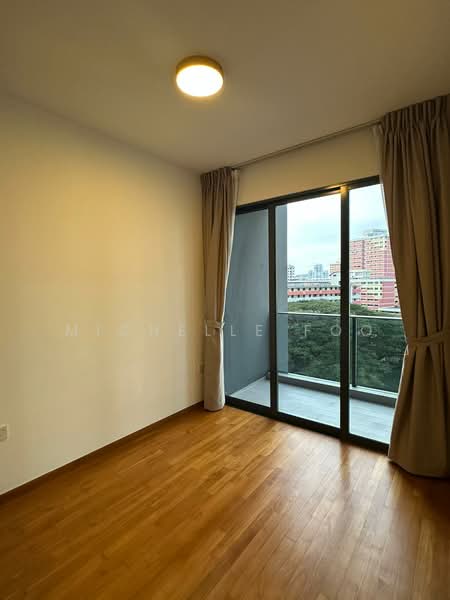 Stirling Residences, 21 Stirling Road, 2 Bedrooms, 657 sqft, Condominium For Rent, by Michelle Foo, 500060279 - Balcony - PropertyGuru.com.sg